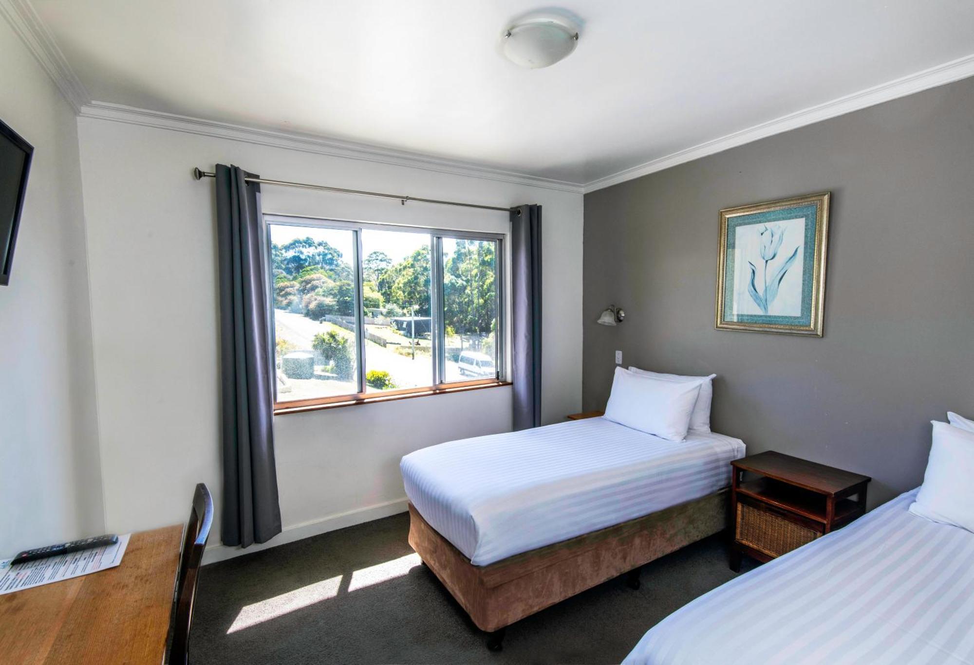 Lufra Beachside Hotel Иглхок-Нек Экстерьер фото