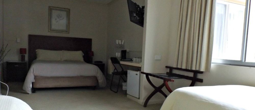 Lufra Beachside Hotel Иглхок-Нек Экстерьер фото