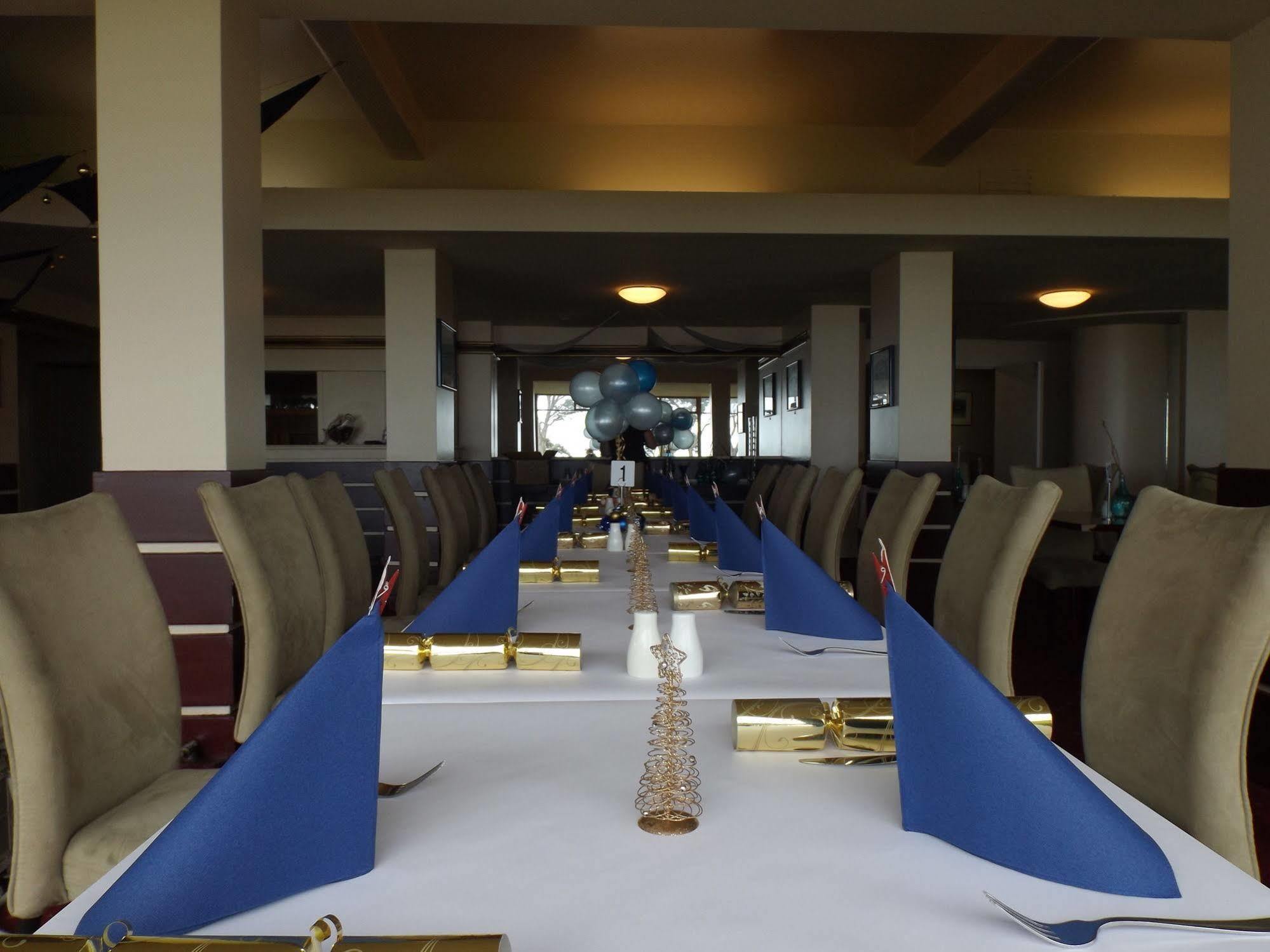 Lufra Beachside Hotel Иглхок-Нек Экстерьер фото